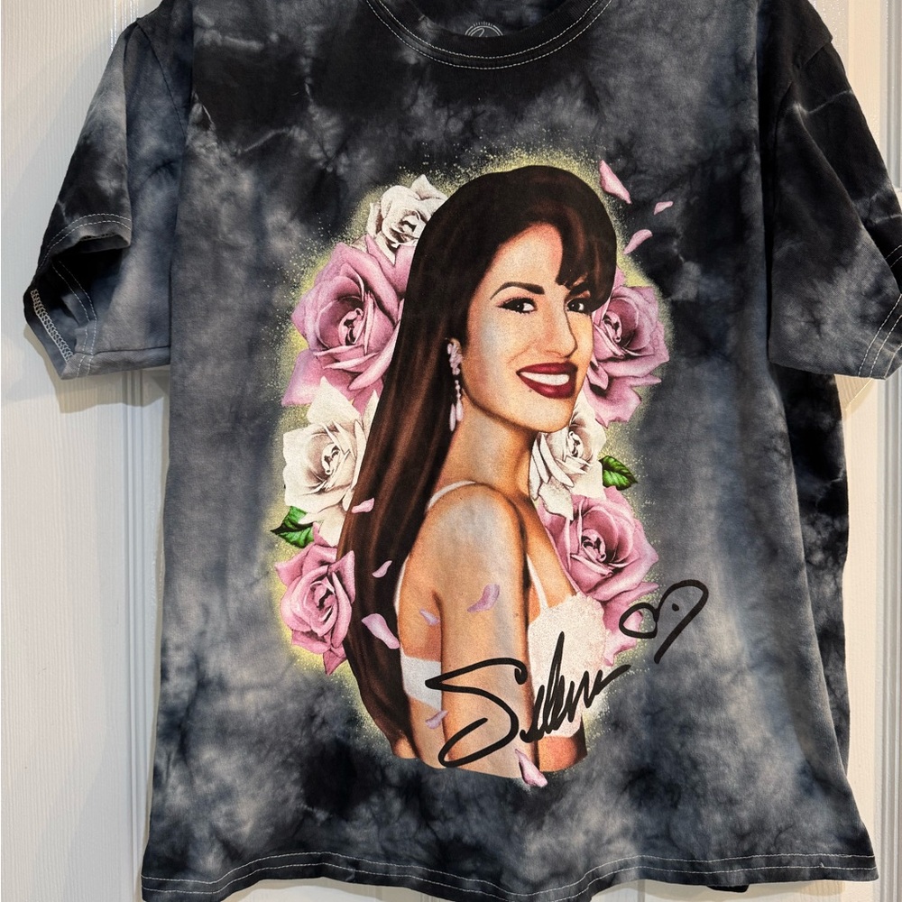 Selena Graphic Tie-Dye T-Shirt